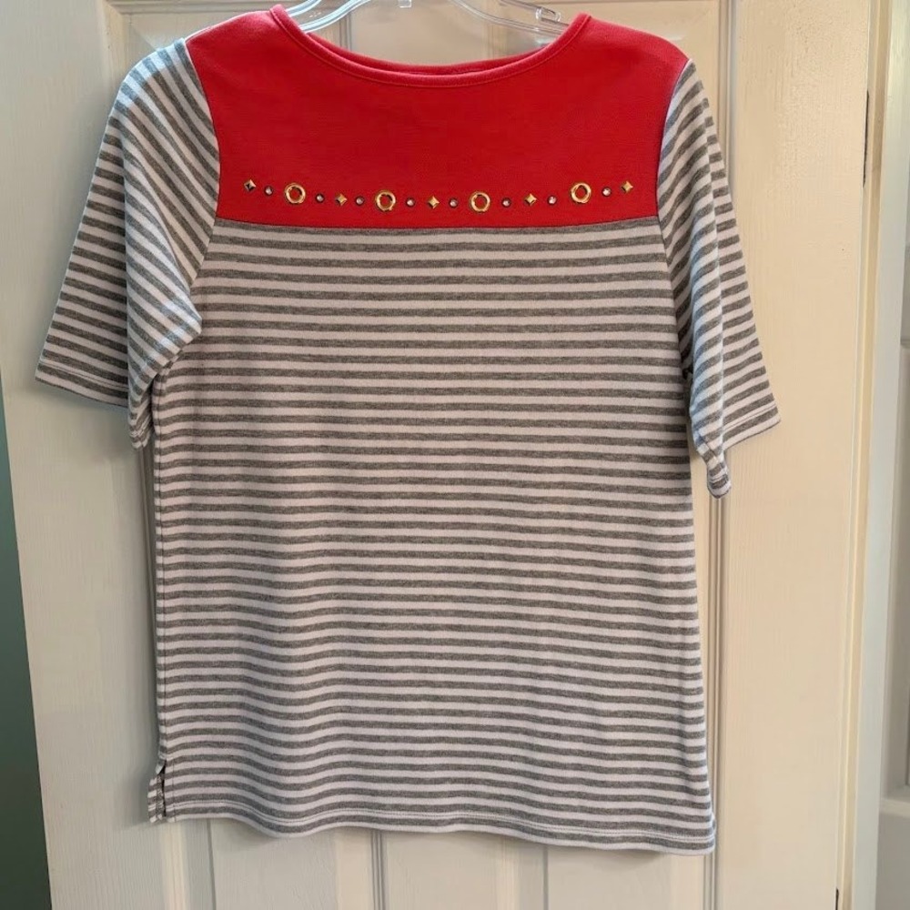 Quacker Factory Top Wmn XS Gray Red Stripe Cotton Blend Studded Coastal Nautical
